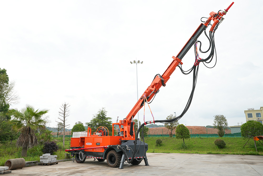 工程橋式濕噴臺車(chē)